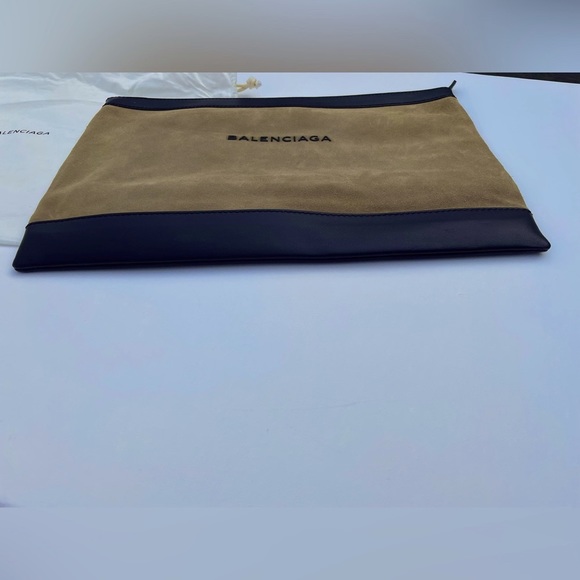 Authentic Balenciaga handheld clutch bag - Picture 7 of 8